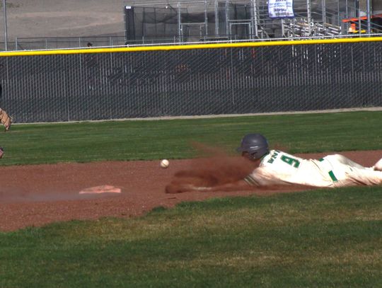 CCHS baseball splits Saturday after Friday loss