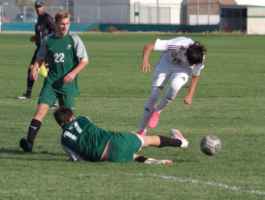 Fallon boys soccer battling for regional playoff spot