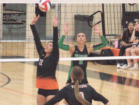 Fernley volleyball moves into tie for first place