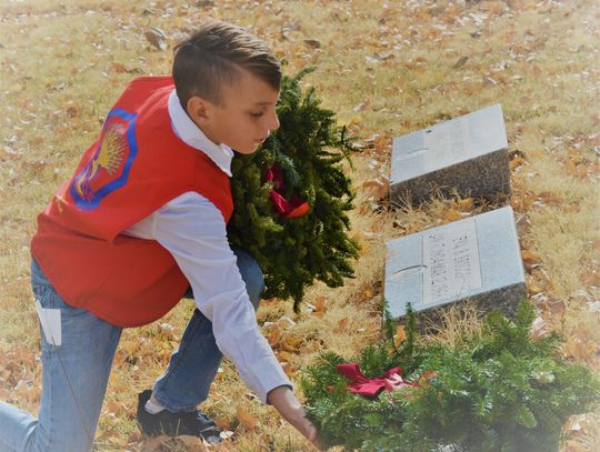 Grange to Recycle Wreaths at Fernley Veterans Cemetery