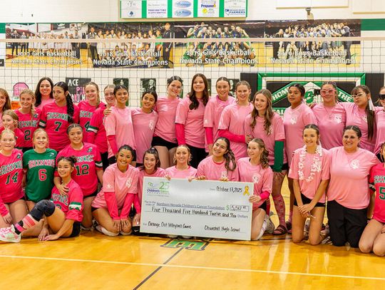Greenwave Volleyball Sweeps Pink Out Night