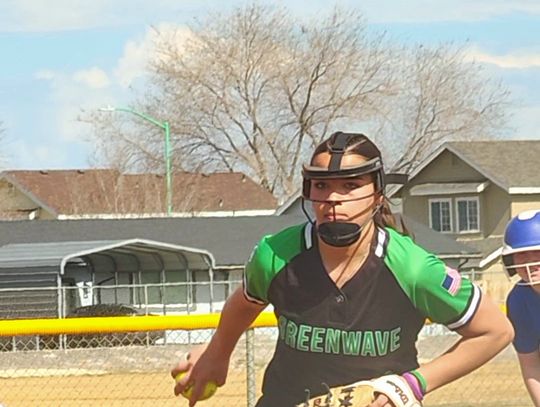 Lady Greenwave Sweeps Saturday Doubleheader
