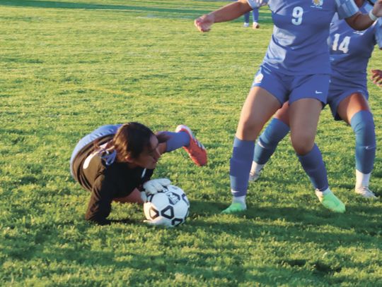 Lowry girls split home matches with Churchill County, Fernley