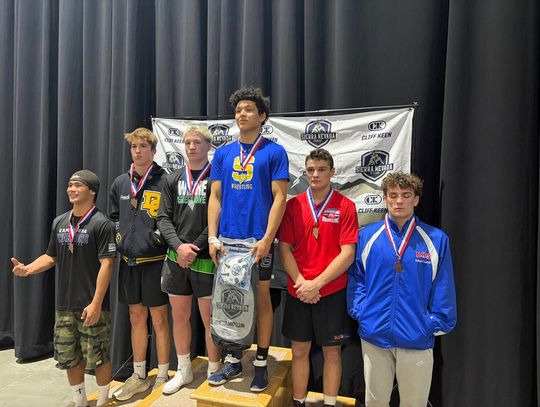 Melendy Earns Silver in Reno