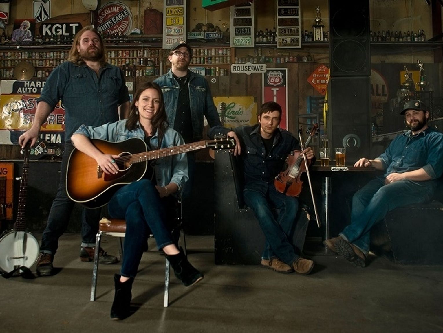 Laney Lou and The Bird Dogs