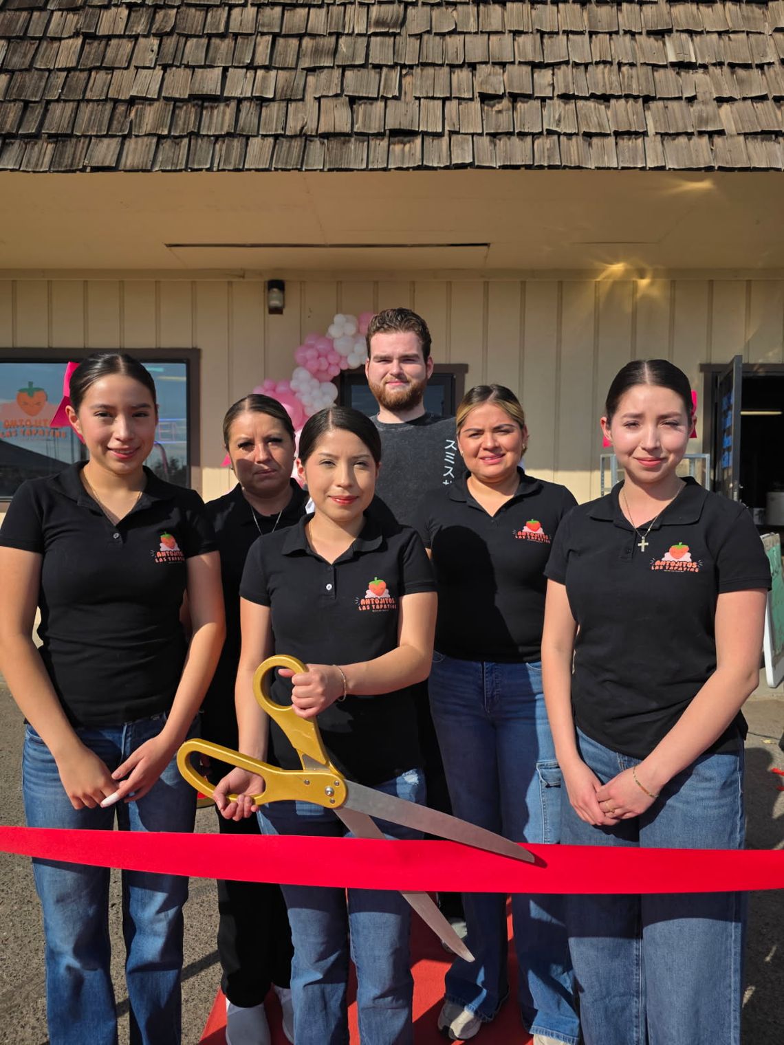 Antojitos Las Tapatias Celebrates Ribbon Cutting Antojitos Las Tapatias Celebrates Ribbon Cutting