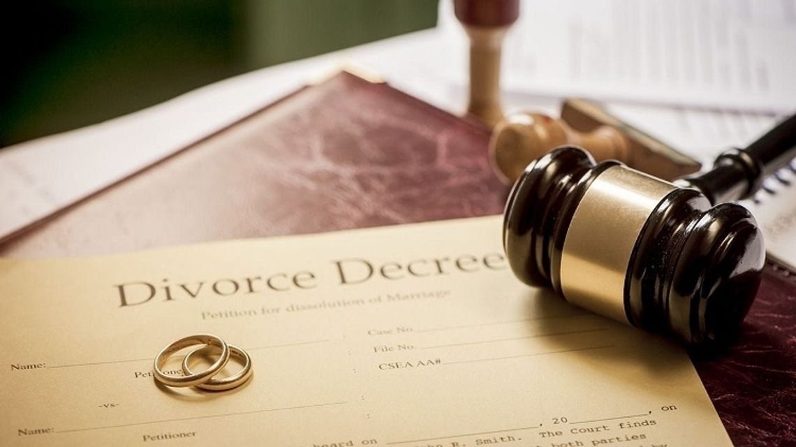 Divorces from December 2020