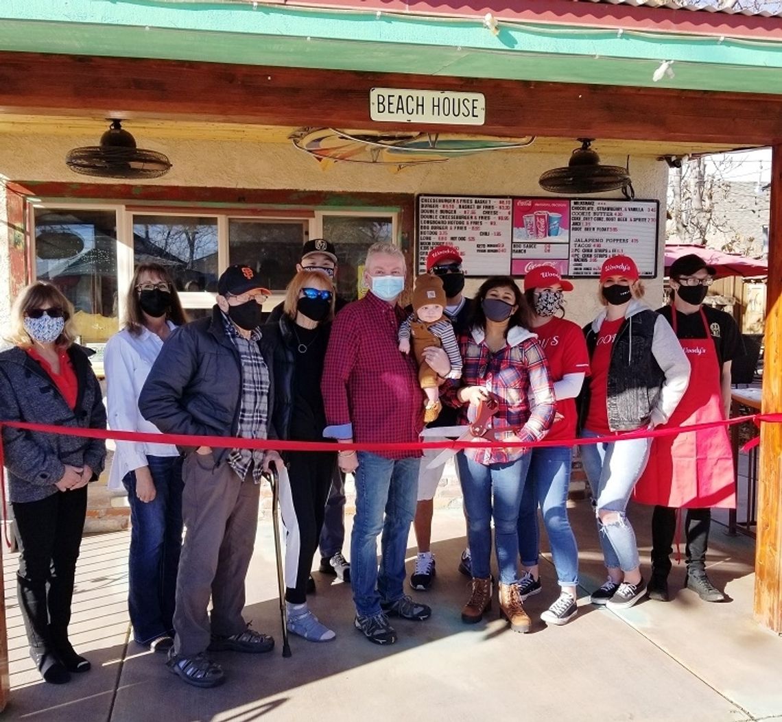 Fallon Chamber Ribbon Cutting -- Woody's is Open