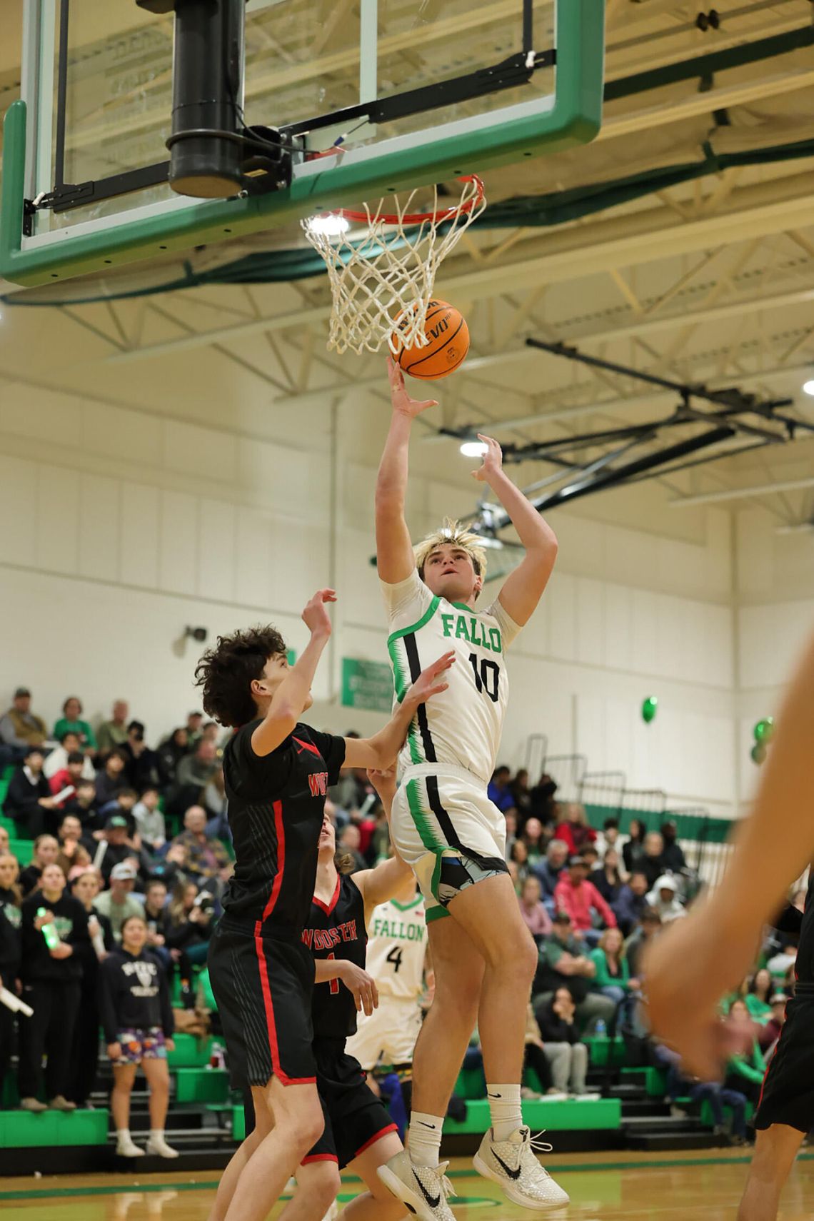 Greenwave Teams Dominate First Round of Regionals Greenwave Teams Dominate First Round of Regionals