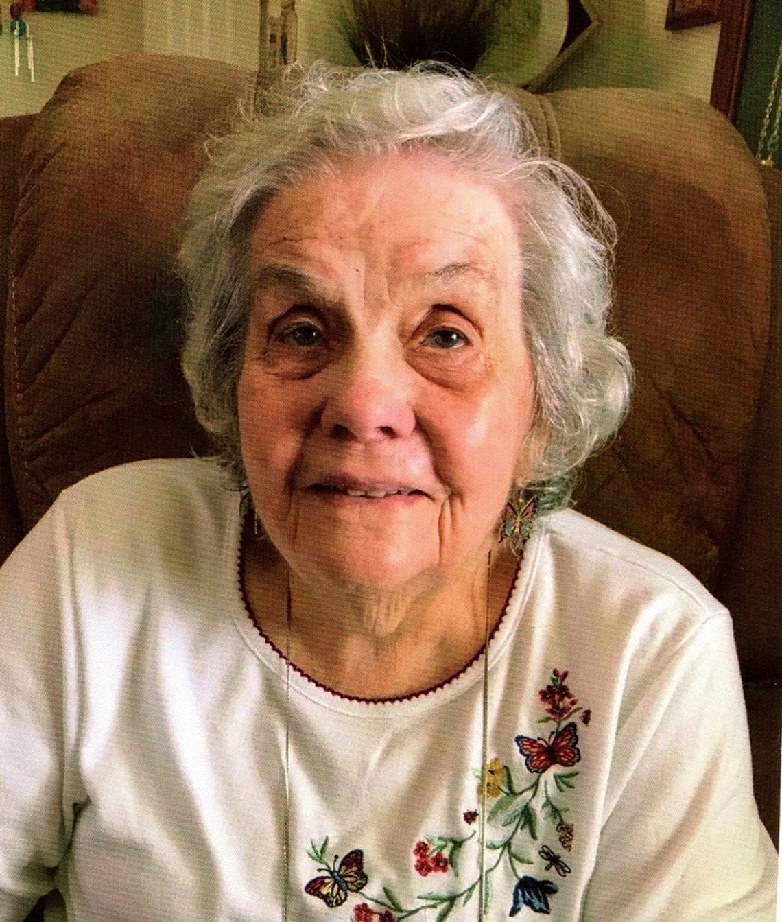 Obituary -- Lorraine Clifton 