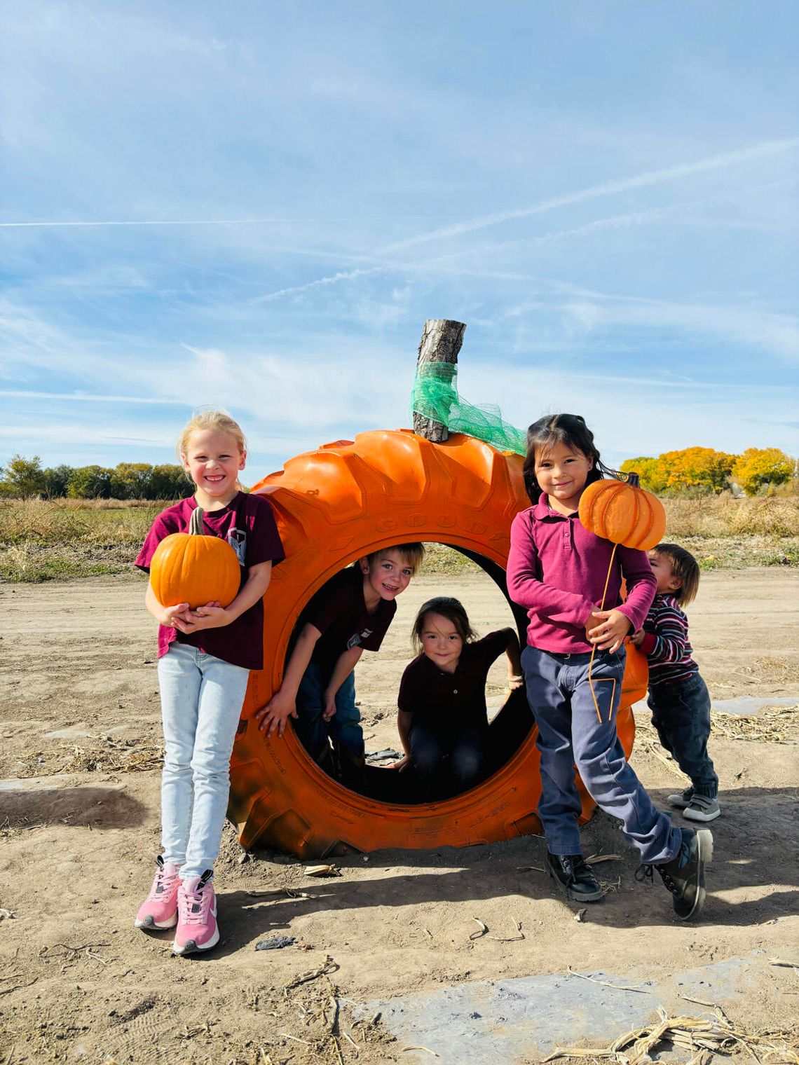 Veritas Preparatory School – Classical and Christian Veritas Kindergarten 5 Visits Lattin Farms for a Fall Adventure Veritas Preparatory School – Classical and Christian Veritas Kindergarten 5 Visits Lattin Farms for a Fall Adventure