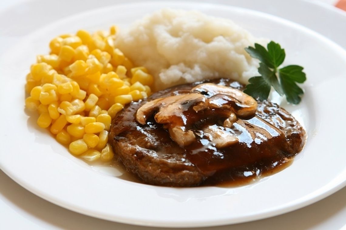 What’s Cooking in Kelli’s Kitchen - Salisbury Steak 