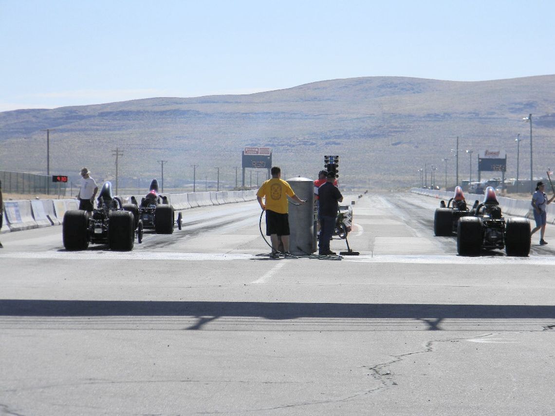 Top Gun Drag Strip